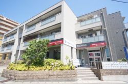 (有)すみれハウジング 中山寺店 (有)すみれハウジング 中山寺店の写真