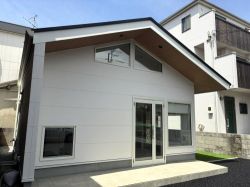 UNI-HEARBEST株式会社 川口東口店 UNI-HEARBEST株式会社 川口東口店の写真