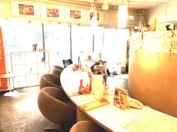 ルーム お部屋探しCAFE ヘヤギメ！松戸店の写真
