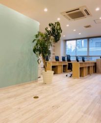 universe corporation株式会社 新宿店 universe corporation株式会社 新宿店の写真