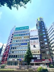 プレミアムレント東京【新宿営業所】㈱アクセス プレミアムレント東京【新宿営業所】㈱アクセスの写真