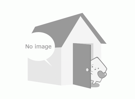 パソコンで作業する人