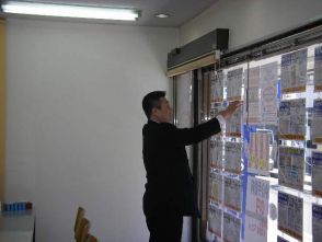 西新井西口店にて