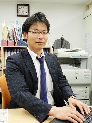 石津 寛