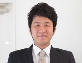 高野 亮輔