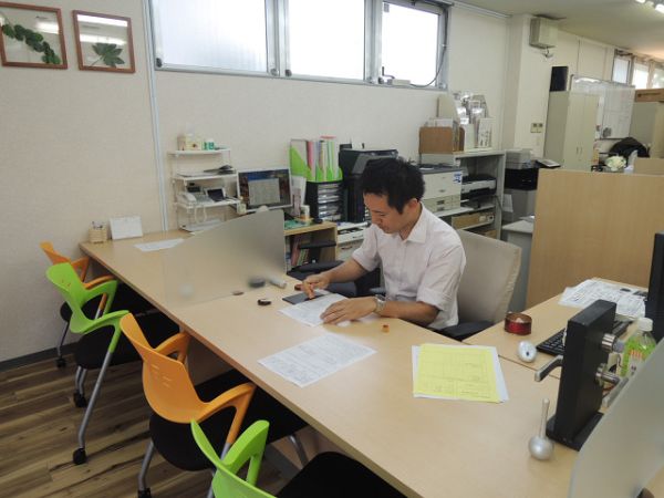 皆様のご来店心よりお待ち致しております。