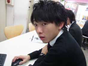 手嶋 拓也
