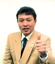 森岡 伸行