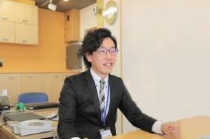 明るい笑顔でサポートいたします