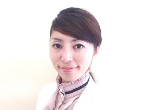 加藤 嘉子
