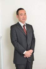 津 誠