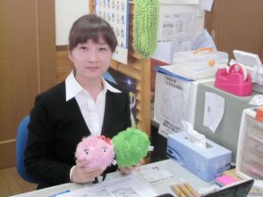 根岸 代布子