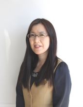 富田 由香里