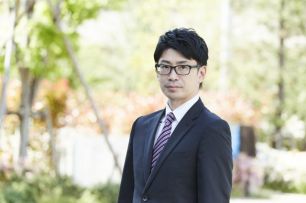 安部井 俊孝