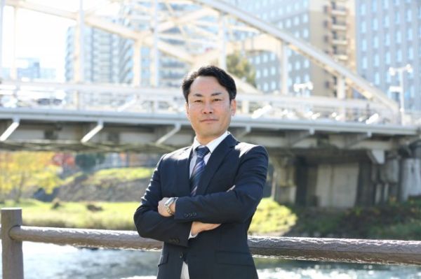 真剣に仕事をしております