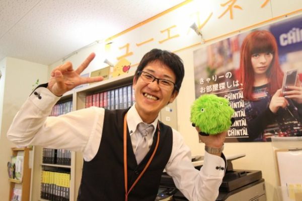 笑うと目が無くなります笑