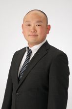 川西 良典