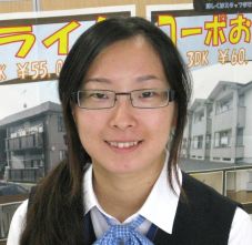 小菅 唯