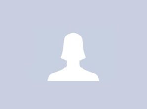 唯一の女性スタッフです、事務所を和ませます (=^▽^=)