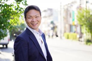 巻口 秀雄