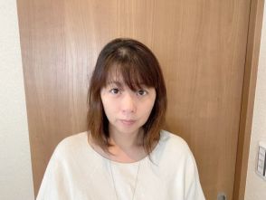 最近、化粧するようになりました(笑)