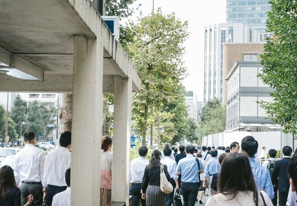 4月に起きるメンタルの乱れに注意 五月病よりきつい 四月病の正体 不動産コラムサイト いえらぶコラム