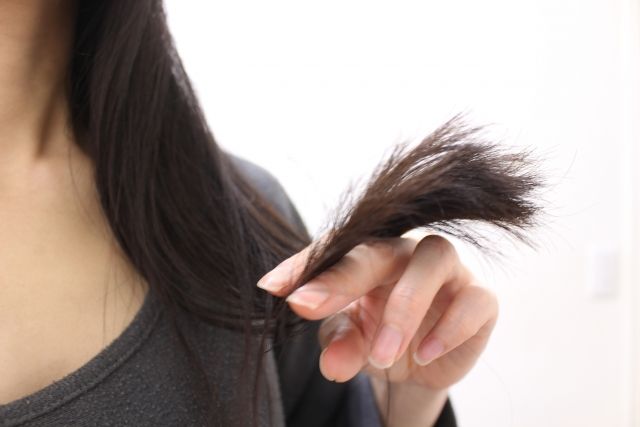髪がパサつく原因を徹底解析 ヘアトラブルの正しいケア方法 不動産コラムサイト いえらぶコラム