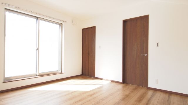 マンションの部屋の向きによるメリット デメリットを紹介 方角別に向いている人と注意点とは 不動産コラムサイト いえらぶコラム